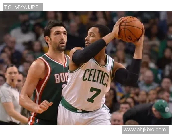 昔日恩怨再现!凯尔特人与老队友狭路相逢